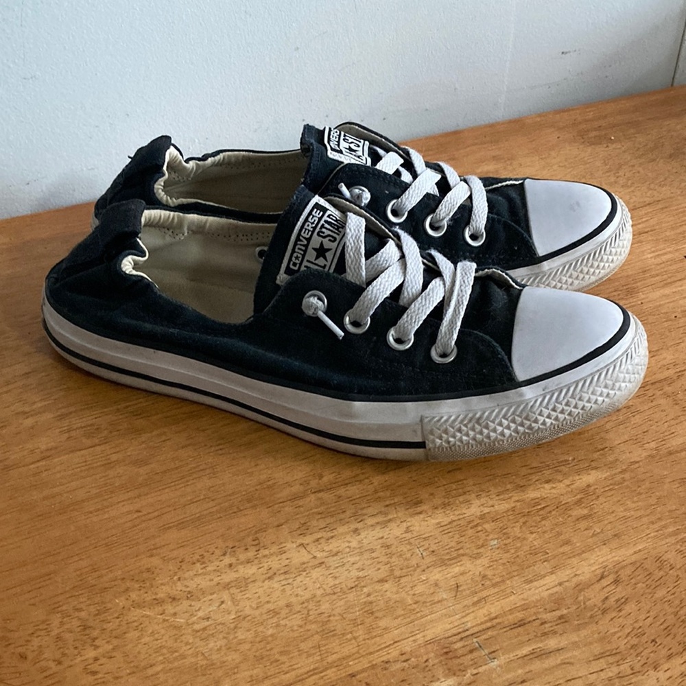 Converse. Low top